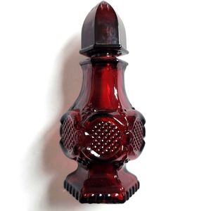 Vintage Avon cape cod shaker